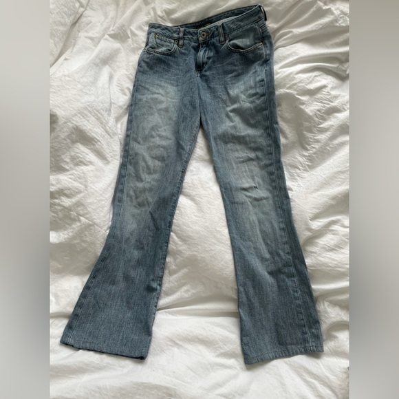 Y2K Vintage flared Guess Jeans Light wash - Picture 2 of 5